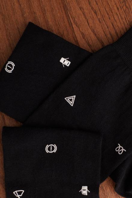 Intimissimi moški 200j-tisk opozorilne lučke za avto v črni barvi nogavice 2R8X328 dolge vzorčaste bombažne nogavice