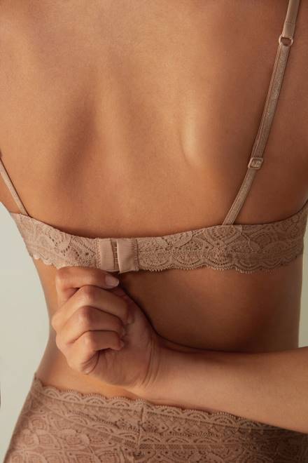 Intimissimi ženske 044-nežno bež spodnje perilo 2R8X696 bellissima čipkasti nedrček push-up