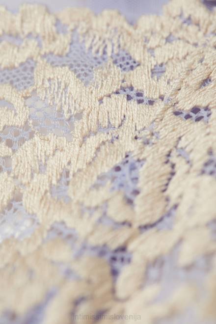 Intimissimi ženske 214j-sladka sivka/slonovina spodnje perilo 2R8X963 tangice z lepimi cvetlicami s stranskimi naramnicami