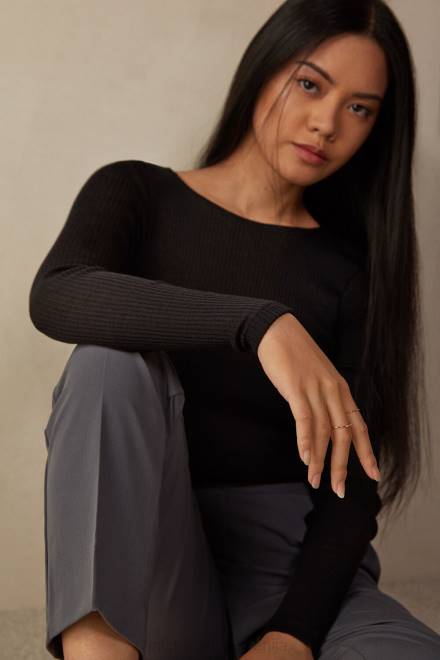 Intimissimi ženske 019-črna oblačila 2R8X1345 volnen in svilen zgornji del z dolgimi rokavi in ​​okroglim izrezom