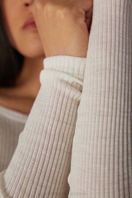Intimissimi ženske 2127-prašno bela oblačila 2R8X1344 volnen in svilen zgornji del z dolgimi rokavi in ​​okroglim izrezom