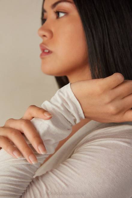 Intimissimi ženske 231i-naravna vanilija oblačila 2R8X1351 ultralahek modal z zgornjim delom z v-izrezom iz kašmirja